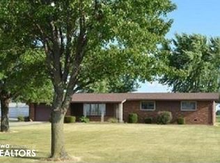 566 W Main St, Fremont, IA 52561