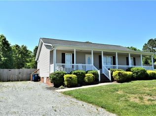 160 Saddlebred Loop, Stokesdale, NC 27357