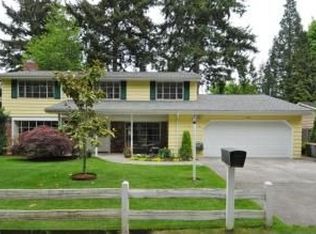 4340 89th Ave SE, Mercer Island, WA 98040