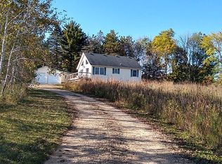 4286 N Ford Rd, Galena, IL 61036