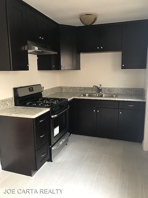1st image of 4353 Poplar St