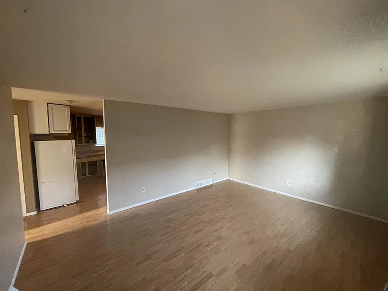601 N Bryan Ave #1 — Photo 3