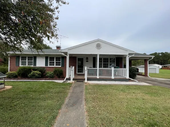 1049 Seven Oaks Dr, South Boston, VA 24592