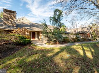 1032 Raffles Ln, Bryn Mawr, PA 19010