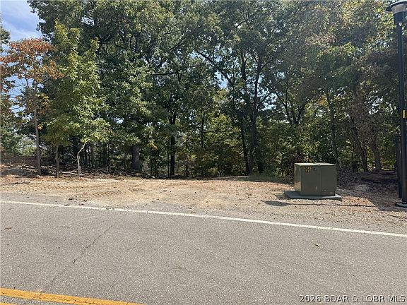 2nd image of 28 Redbud Rd