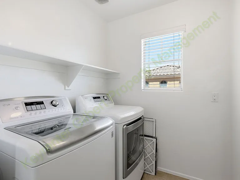 2956 E Megan St — Photo 20