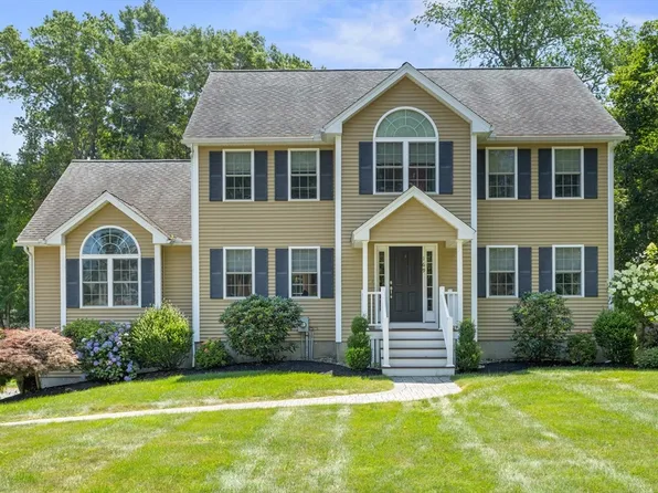 169 River Rd, Tewksbury, MA 01876