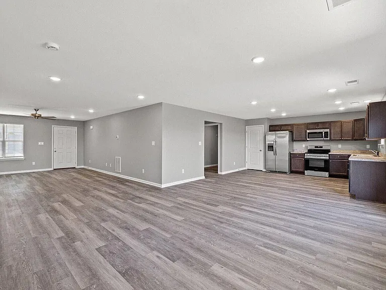 233 Jared Parker Way — Photo 6