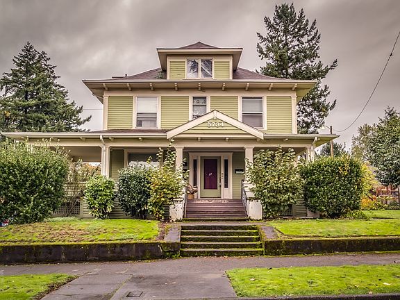 Front of 4-Plex