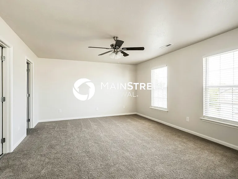Main Bedroom