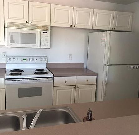 4th image of 5572 Metrowest Blvd #5-209
