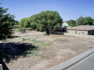 3510 Bluewater Rd NW, Albuquerque, NM 87105
