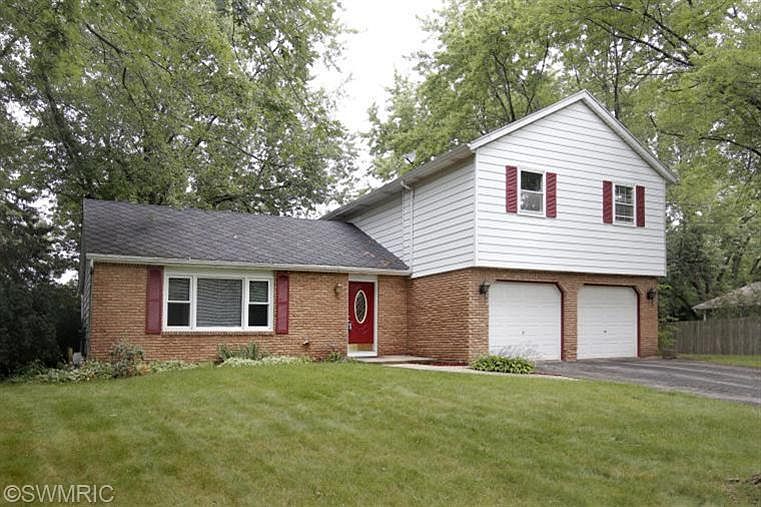 5290 Driftwood Ave, Kalamazoo, MI 49009 Zillow