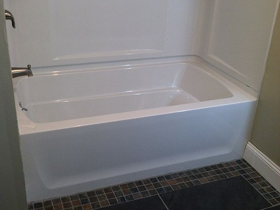 Newly renovated bathrm