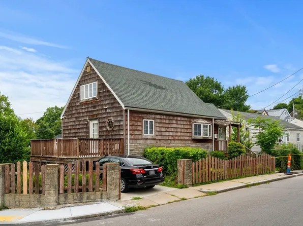 9 Viking Ter, Mattapan, MA 02126