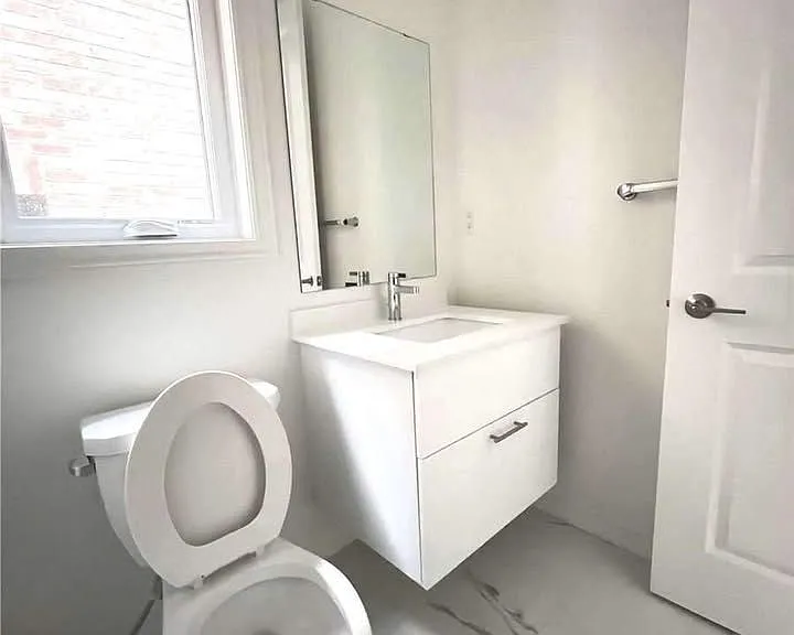 33 Macpherson St — Photo 11