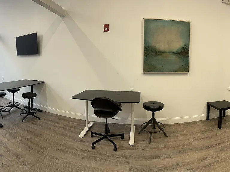 109 W Lexington St #5A — Photo 9