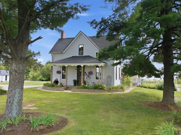 8234 York Ridge Rd, Guilford, IN 47022