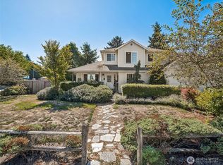 16328 37th Street Ct E, Lake Tapps, WA