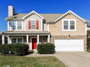 7905 Rainey Dr, Antioch, TN 37013