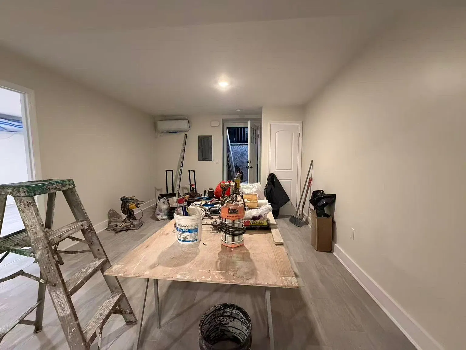 2 bed, $2,500 — Photo 3