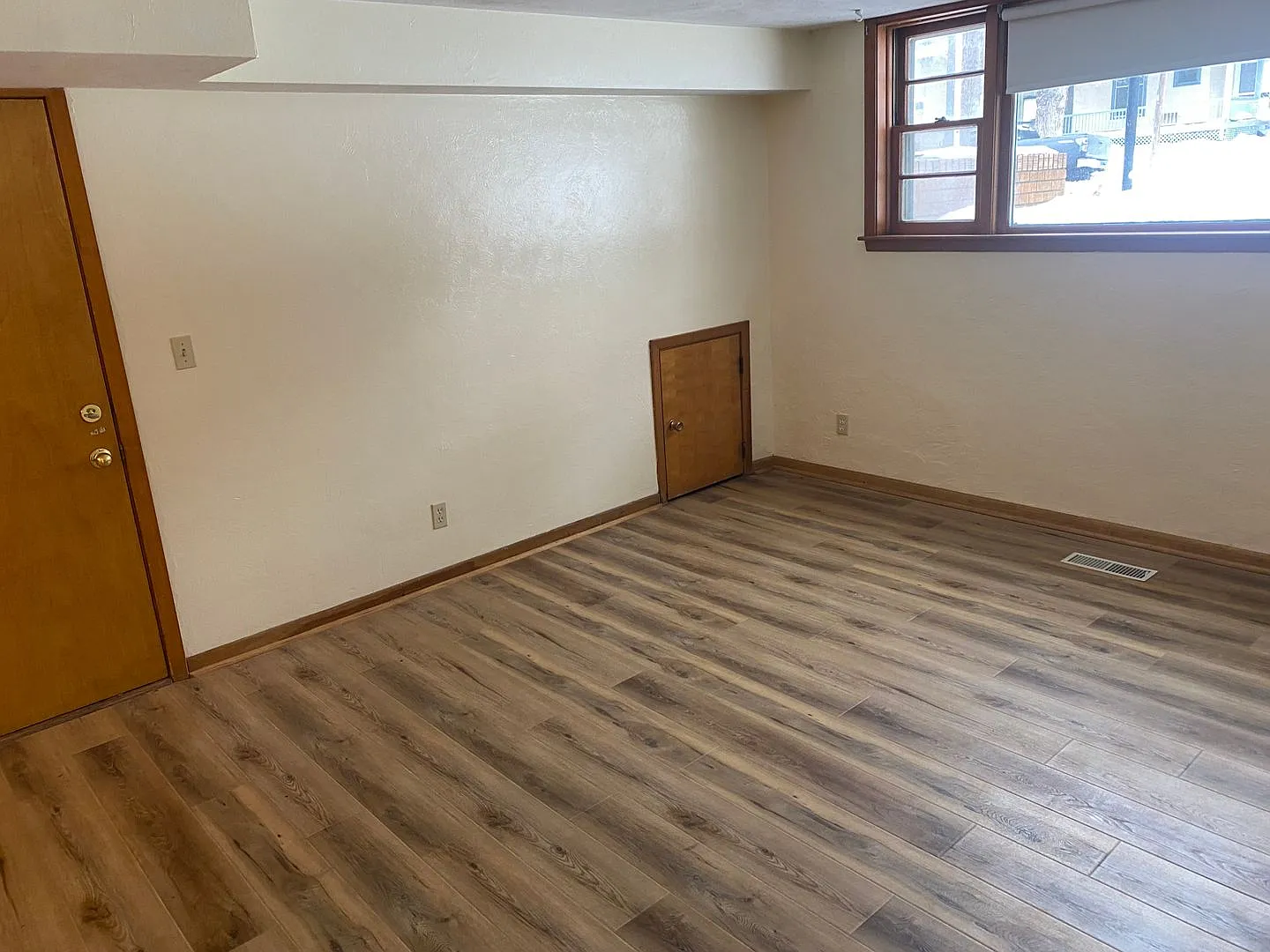 1420 E St — Photo 3