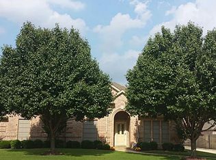 3328 Austin Ct, Hurst, TX 76054