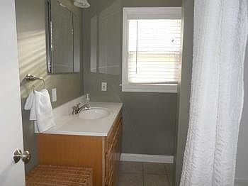 Updated full 4 piece bath