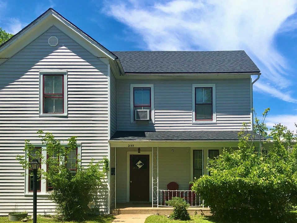 1st image of 2155 Walnut Ave