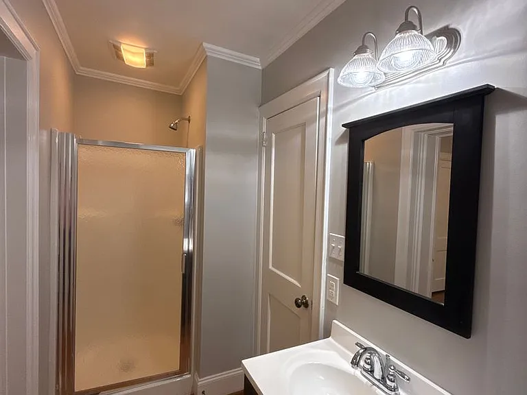 4908 Elder Ave — Photo 11