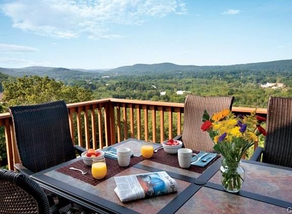 4th image of 90 Great Hill Dr #162