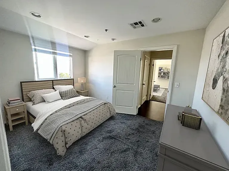 8732 Reading Ave #C — Photo 3