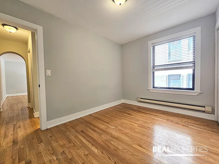 425 West Roscoe — Photo 10