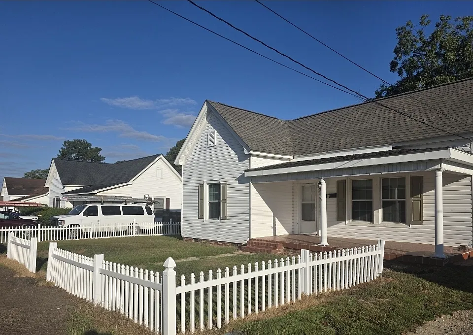 402 W J St