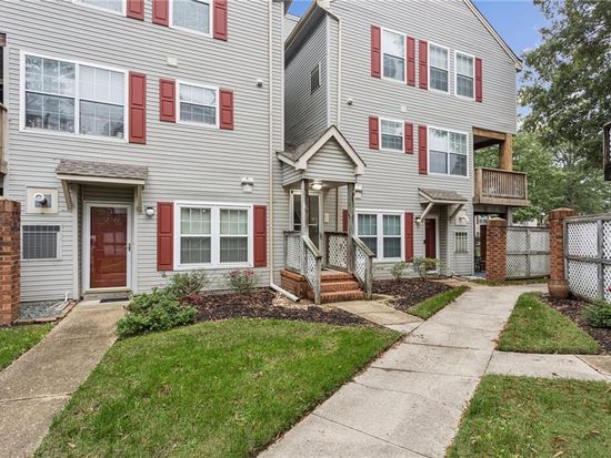 12747 Daybreak Cir, Newport News, VA 23602