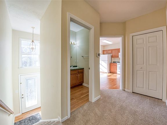 5th image of 10514 Forest Hill Dr