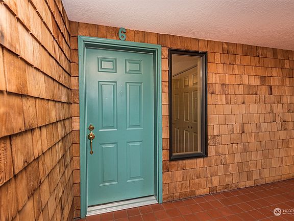 3rd image of 226 W 2nd Street #6