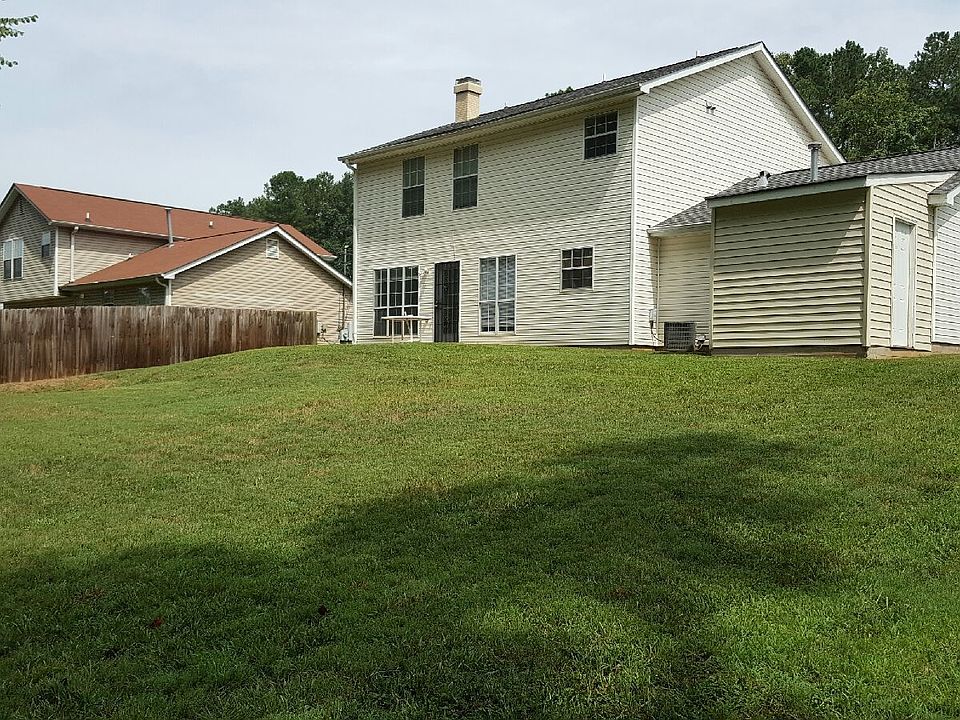 2nd image of 3041 Aberdeen Way