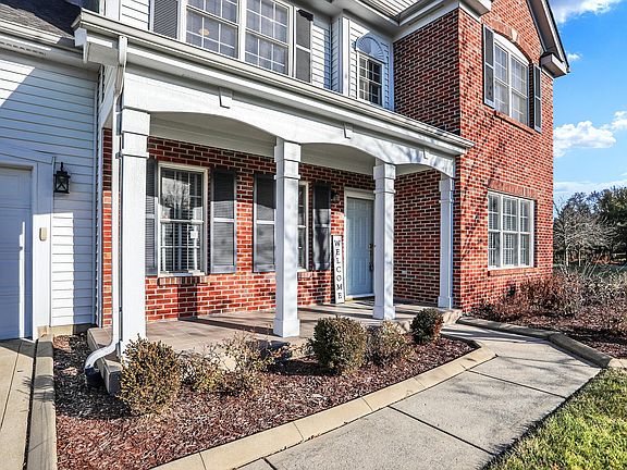 3rd image of 7750 Firethorn Ct