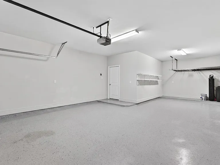 3123 Lantana Trl — Photo 40