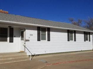 525 W 14th St, La Junta, CO 81050