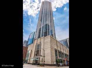 512 N McClurg Ct APT 5002, Chicago, IL 60611