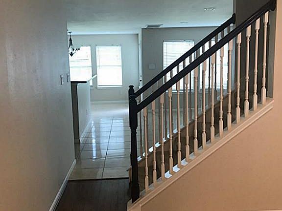 4th image of 3819 Pebble Garden Ln