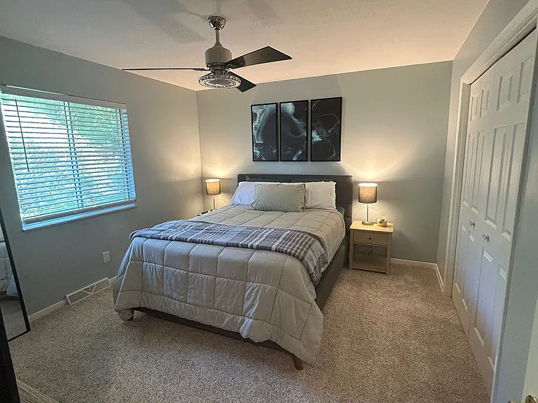 4579 Provens Dr — Photo 9