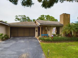 6203 S Mirror Lake Dr, Sebastian, FL 32958