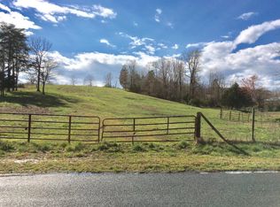 1561 Homestead Rd, Gretna, VA 24557