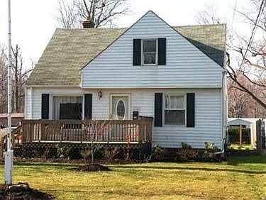 2nd image of 29317 Grand Blvd