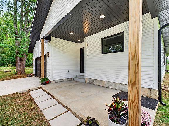 5th image of 3246 W State Street