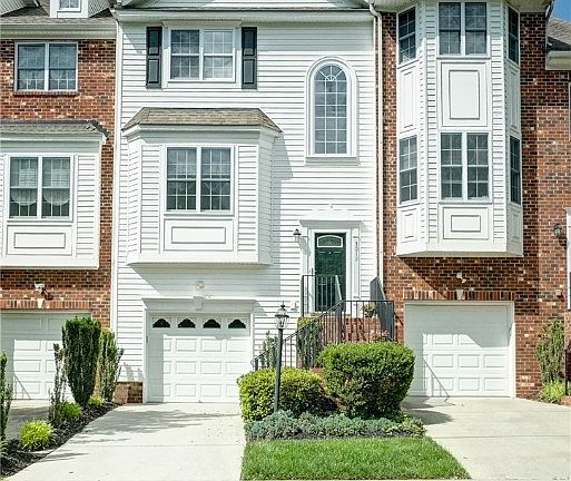 2nd image of 3012 Stratford Townes Dr
