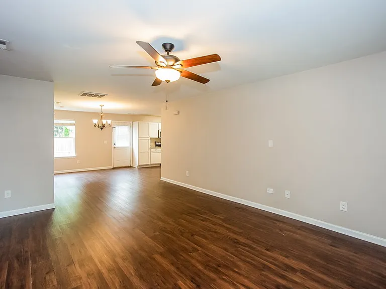11804 Kilrush Dr — Photo 8